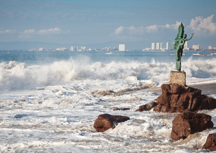 Los Muertos Beach (Playa Los Muertos)